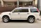 Ford Everest 2010 Limited Edition Top of the-3