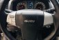 2015 Isuzu MU-X LS-A Top of the line Automatic-6