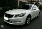 2008 Honda Accord 3.5 V6 Top of the line 2nd owner-3