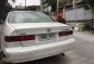 Pearl white Toyota Camry 97’ automatic-1