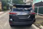 SELLING TOYOTA Fortuner V 2016-0