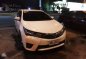 Toyota Altis 1.6V AT.pearlwhite 2015-3