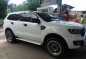 Ford Everest 2016 White For Sale -0