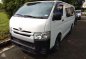 2017 Toyota Hiace commuter 3.0 diesel manual WHITE-0