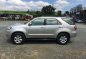 2010 Toyota Fortuner V 4x4 FOR SALE-3