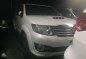 2016 TOYOTA Fortuner 25 V 4x2 Autoamtic White Pearl-0