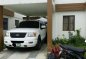 Ford Expedition Automatic Old white 2004-1