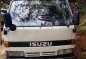 Isuzu Elf Truck Single tire-3