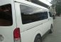 Toyota HIACE GL polar white 2014-2