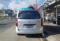 SELLING HYUNDAI Grand Starex 2010 mt-3