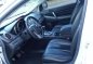 2011 Mazda CX-7 White with black interior-3