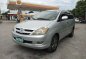 Toyota Innova g diesel 2006 model-7