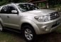 2010 Toyota Fortuner G Automatic Gas-1