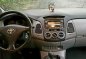 SELLING Toyota Innova j 2005-9