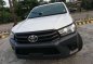 SELLING Toyota Hilux 2017-7