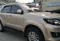 SELLING TOYOTA Fortuner V 4x2-4