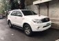 2005 Toyota Fortuner 3.0 V 4x4 automatic Diesel Top of the line-0