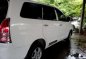 SELLING TOYOTA Innova J 2008-4