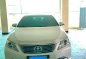 Toyota Camry 2012 2.5V Pearl White Low Mileage-1