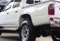 1998 Toyota Hilux 4X4 30L Very good condition-8