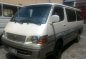 2004 Toyota Hiace commutter van dsl local-1