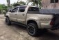 SELLING TOYOTA Hilux G 2015-3