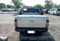 Toyota Hilux 2012 E manual transmission all stock-3