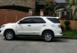 2014 TOYOTA FORTUNER V Top of the line 4x2-2