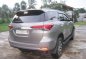 SELLING TOYOTA Fortuner v matic 2017-4