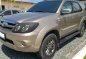 Almost brand new Toyota Fortuner Gasoline 2006-3