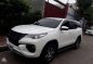 TOYOTA Fortuner 2.4 G 4x2 2018 Automatic White-2