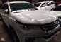 2018 Toyota Fortuner 2.4G 4x2 manual diesel newlook WHITE-0