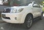 Toyota Fortuner V 2010mdl 4x4 automatic trans.-1