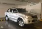 Toyota Hilux 2012 4x4 AT FOR SALE-1