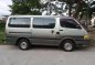 TOYOTA Hi-ace 2000model Rush Sale!! -1