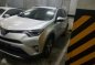 Toyota Rav4 V Year model: 2016-1