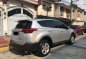 2013 Toyota Rav4 4x2 Top of the line Gas engine-1