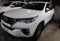 2018 Toyota Fortuner 2.4G 4x2 manual diesel newlook pearl white-0