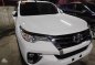 2018 Toyota Fortuner 2.4G 4x2 manual diesel newlook pearl white-1