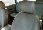 SELLING TOYOTA Innova diesel 2005-3