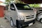 Casa Maintained 2016 TOYOTA Hiace 25 Commuter Manual Silver -2