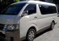 2017 Toyota Hiace Grandia GL 3.0 Manual Diesel White Pearl -0