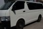 2017 Toyota Hiace Commuter 3.0 Manual Diesel White -2