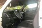 2018 Toyota Hiace Commuter Manual transmission Well Maintained-4