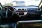 Toyota Revo VX200 2003 Model Manual-5