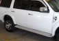 2013 Ford Everest Automatic white FOR SALE-5