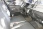 Toyota Hi-ace commuter 2013model manual transmission-3