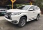 2017s MITSUBISHI Montero Sport GLS Premium pwhite-5