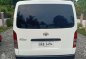 Toyota Hiace commuter manual diesel 2014model-6