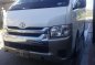 2016 Toyota Grandia GL 3.0 AT White pearl No Bangga issue.-1